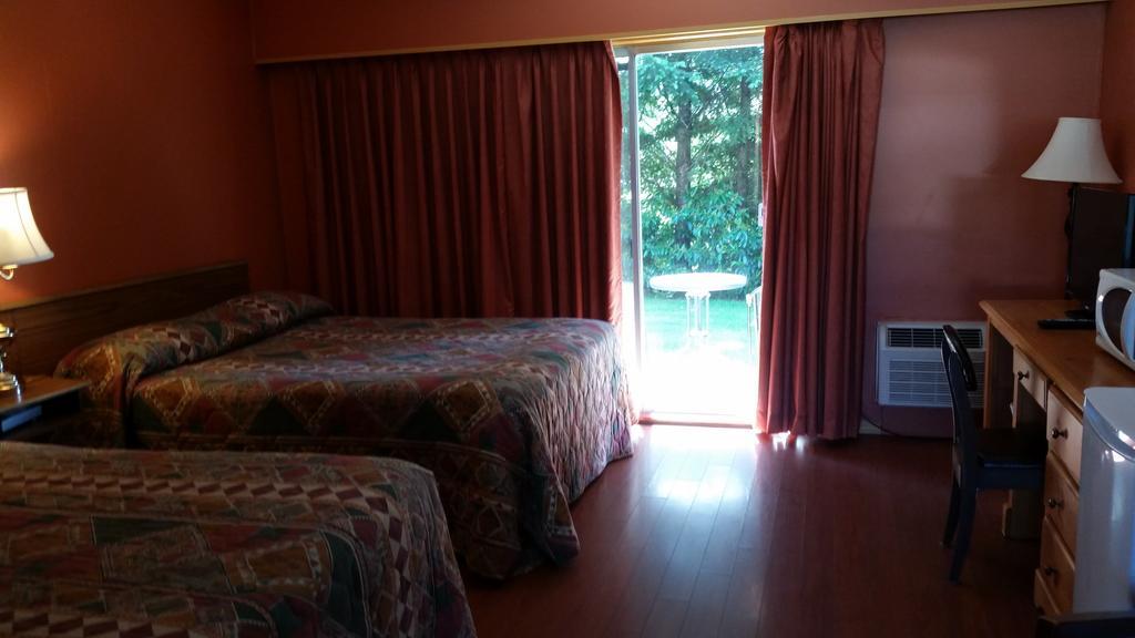 Timberlodge Rv & Campground Port Alberni Bilik gambar